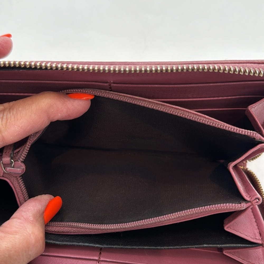 Gucci GG Authentic Pre Owned Pink & Brown Canvas Sukey Zip around long Wallet. - Picture 11 of 15